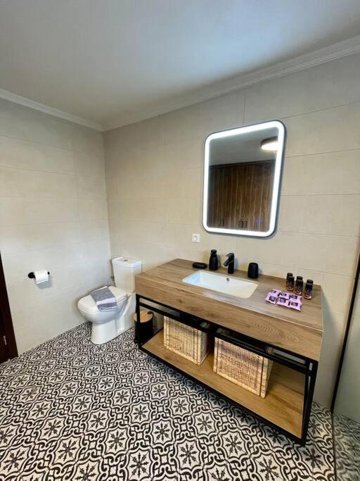 Villa Eftychia Serene Getaway With Hot Tub In A Quiet Location Kíssamos Exterior foto